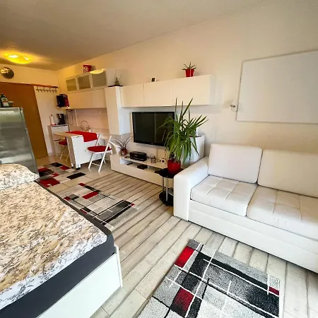 Studio Apartment Kova *