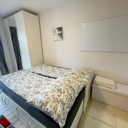 Studio Apartment Kova Apartman